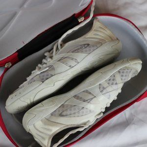 VENGEANCE NFINITY CHEER SHOES WITH BAG